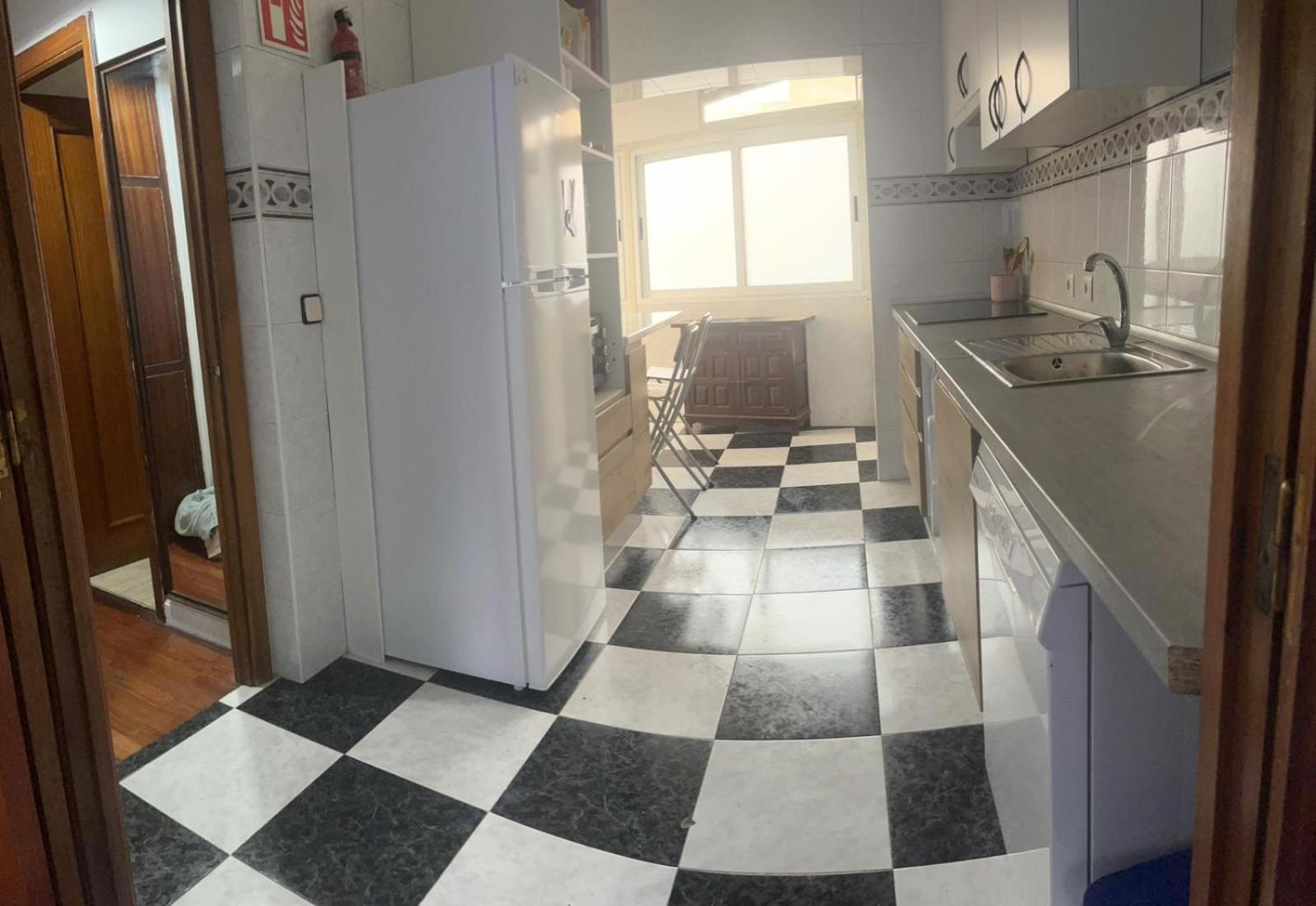 Appartement Avec Terrasse Santoña المظهر الخارجي الصورة
